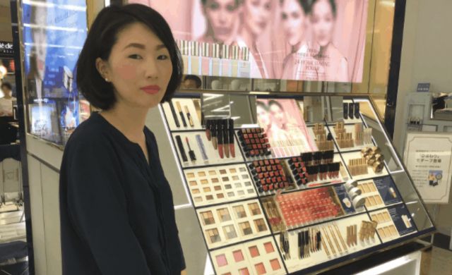 西武福井店　Estee Lauder （エスティローダー）