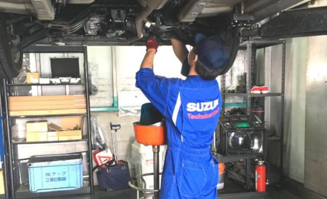 福井スズキ自動車販売株式会社【2027】カープラザ福井（整備）